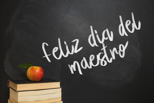 初一上地理南极洲的自然环境手抄报